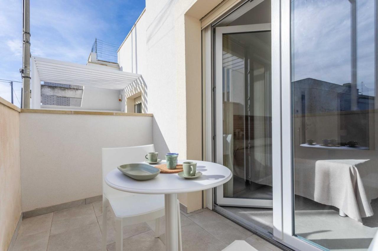 Dimora Dei Maestri-Camera Con Veranda E Bagno Privati Felline المظهر الخارجي الصورة